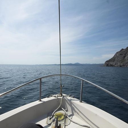 Hostal Juventus Portbou Exterior photo
