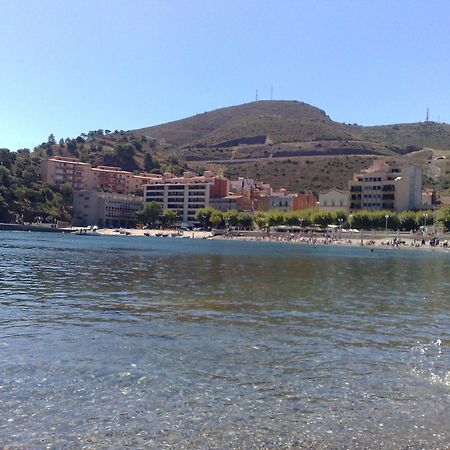 Hostal Juventus Portbou Exterior photo