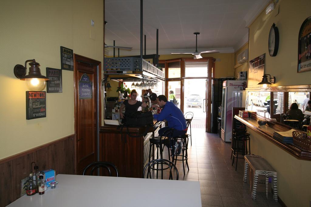 Hostal Juventus Portbou Exterior photo